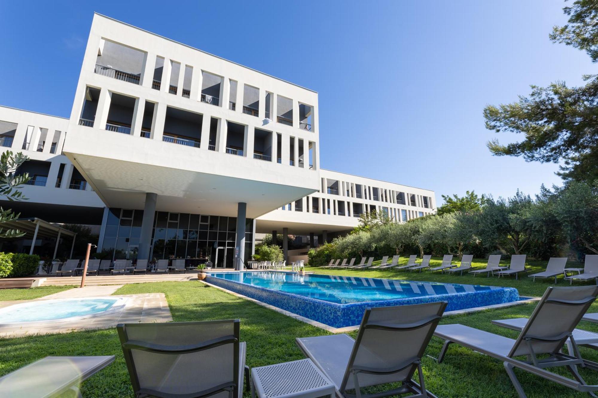 Hotel Salona Palace Esterno foto